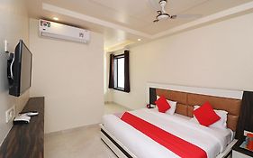 Hotel Krishnandan Mathura